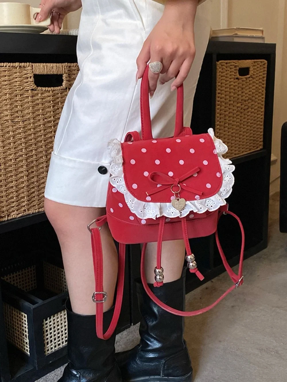 Chic Carryalls bag size